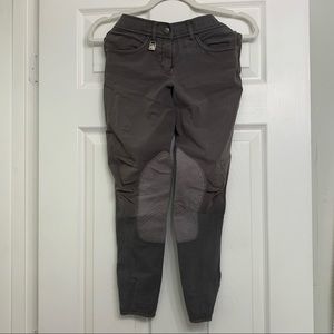 26r romfh breeches
